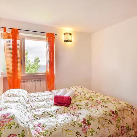 Vakantiehuis Nice Home In Bolano With Wifi And 1 Bedrooms *