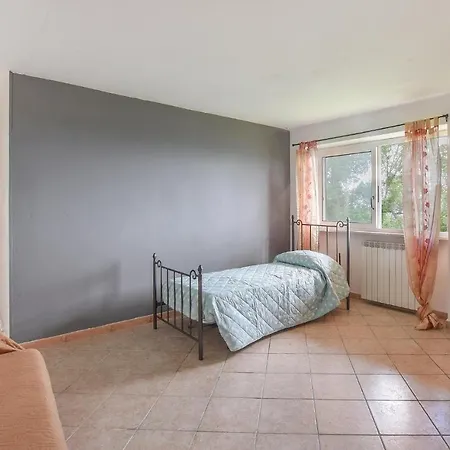 Nice Home In Bolano With Wifi And 1 Bedrooms Vakantiehuis Bolano